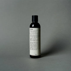 Le Labo Fragrances LYS 41 | perfuming shower gel
